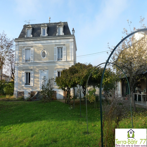 Offres de vente Maison Saint-Pierre-lès-Nemours 77140